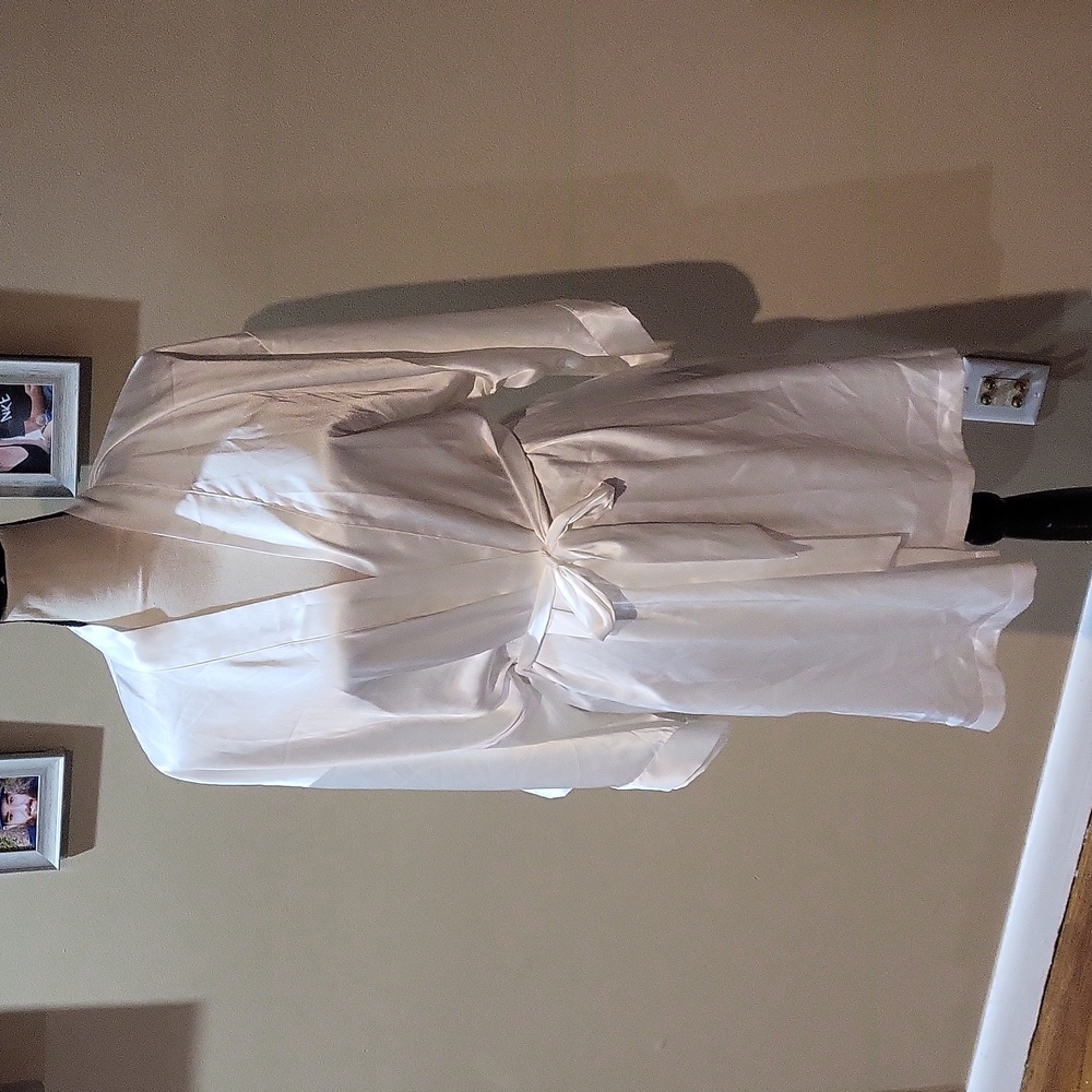 Victoria's Secret Bride Silk Robe - Picture 7 of 14
